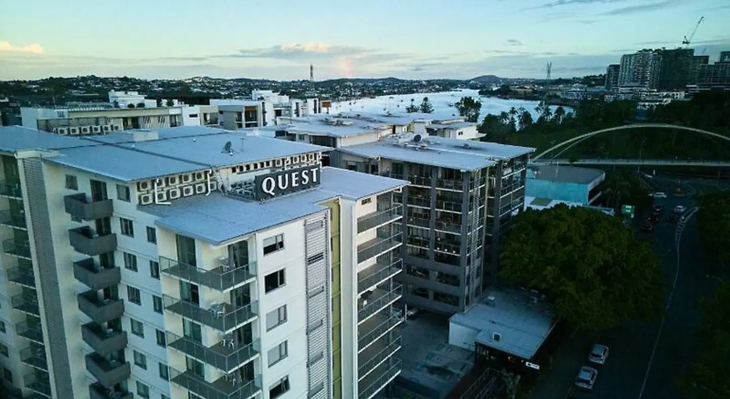 Quest Breakfast Creek EXTERIOR