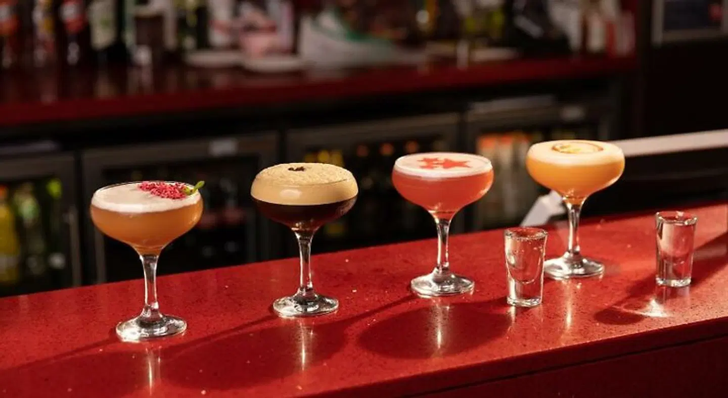 Carlton Hotel Bar