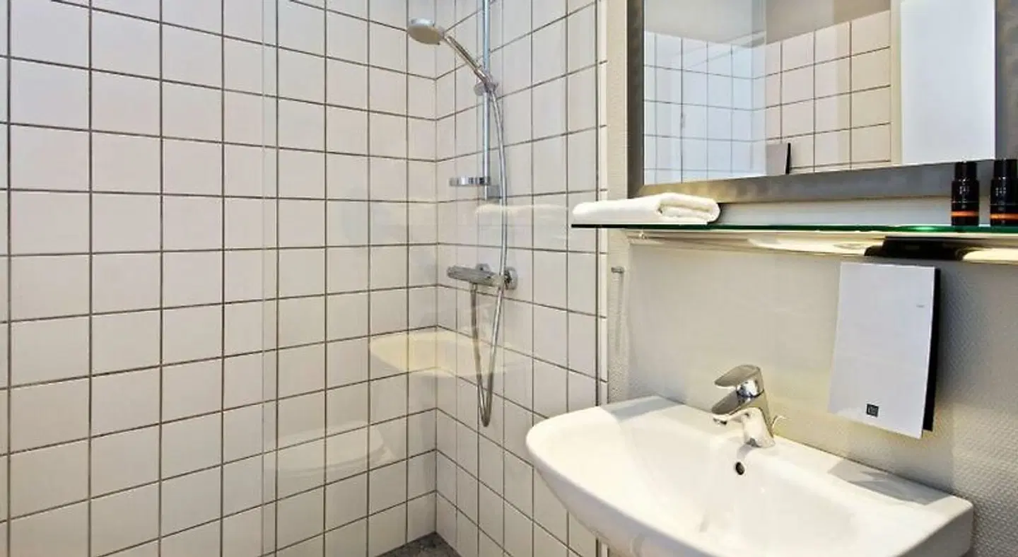 Best Western Plus Hotel Kronjylland Badezimmer