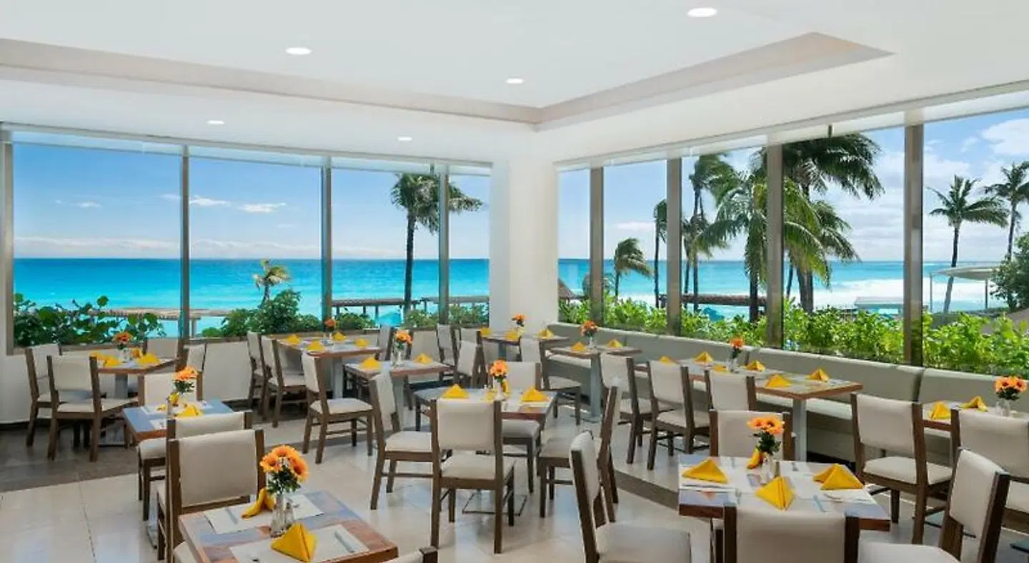 Royal Solaris Cancun Restaurant