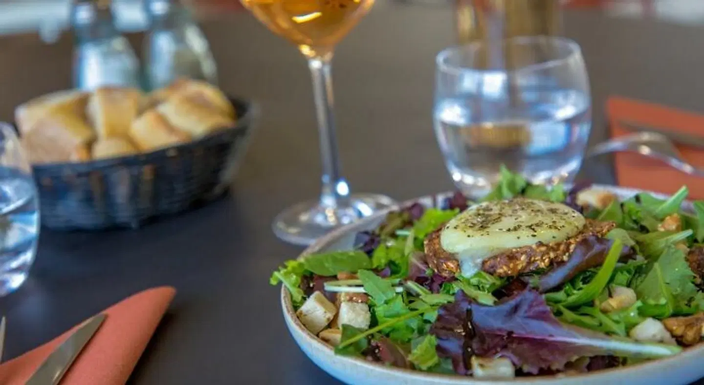 ibis Styles Aubagne Gemenos Restaurant
