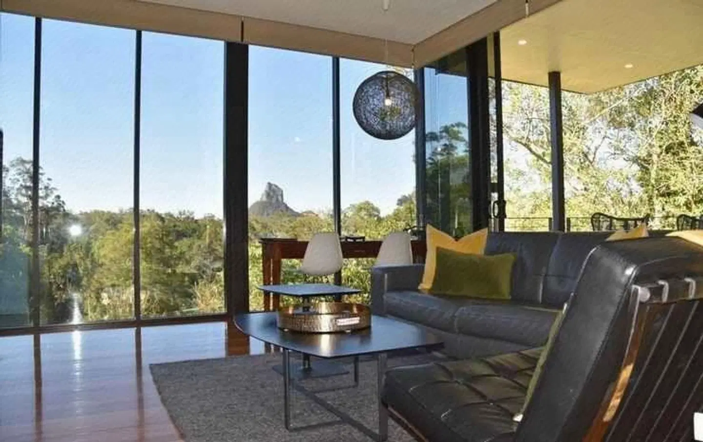 Glass On Glasshouse LOUNGE_LOBBY