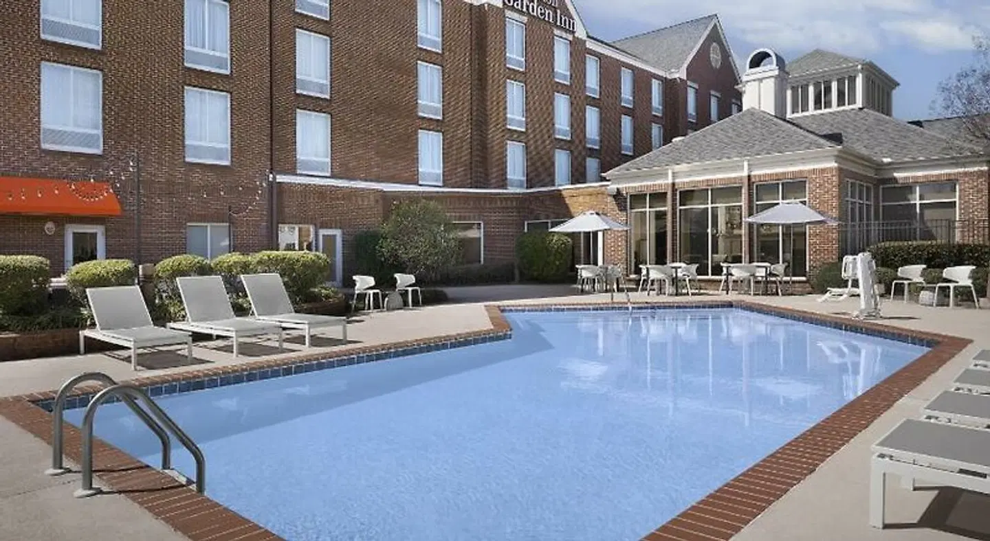 Hilton Garden Inn Macon / Mercer University OUTDOOR_POOL