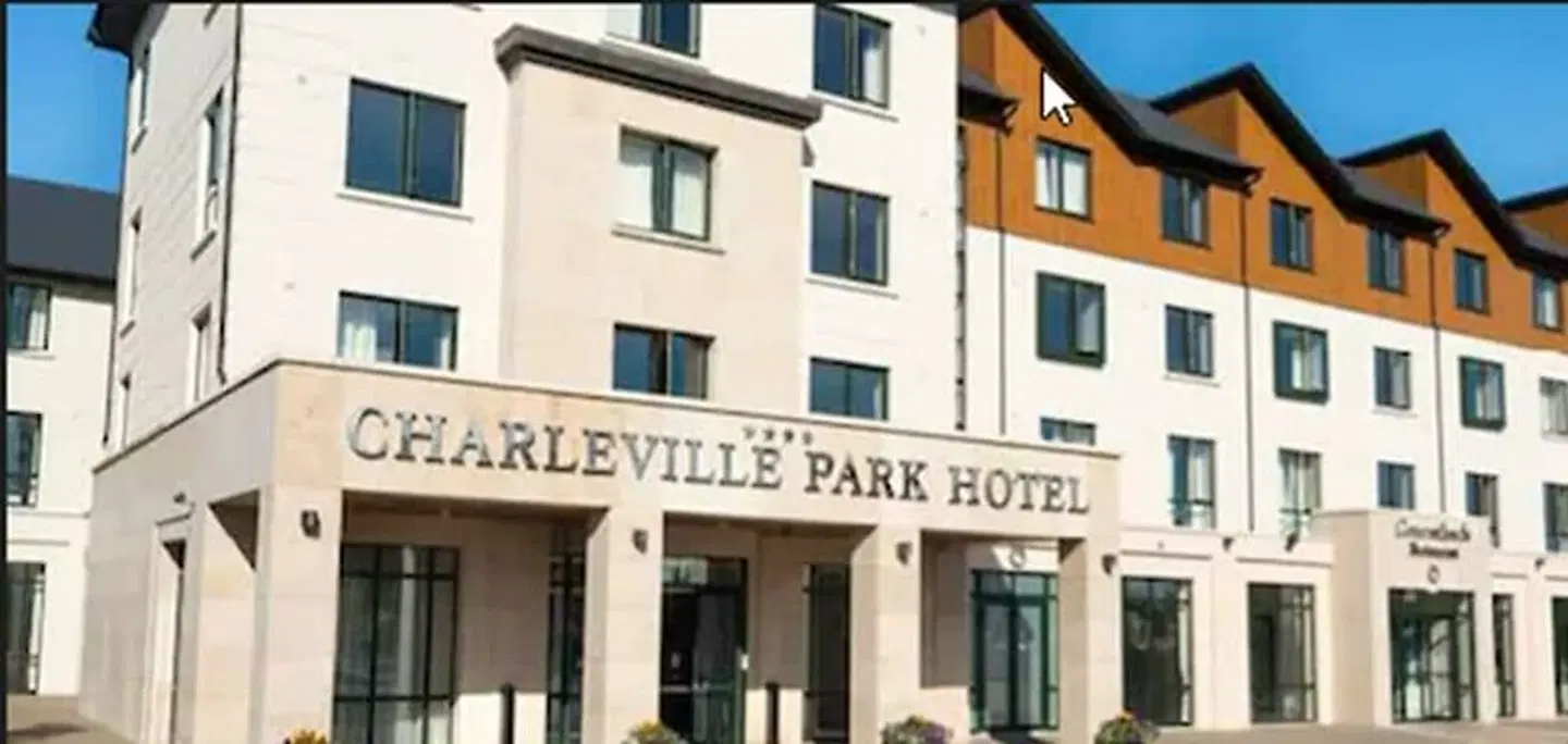 Charleville Park EXTERIOR