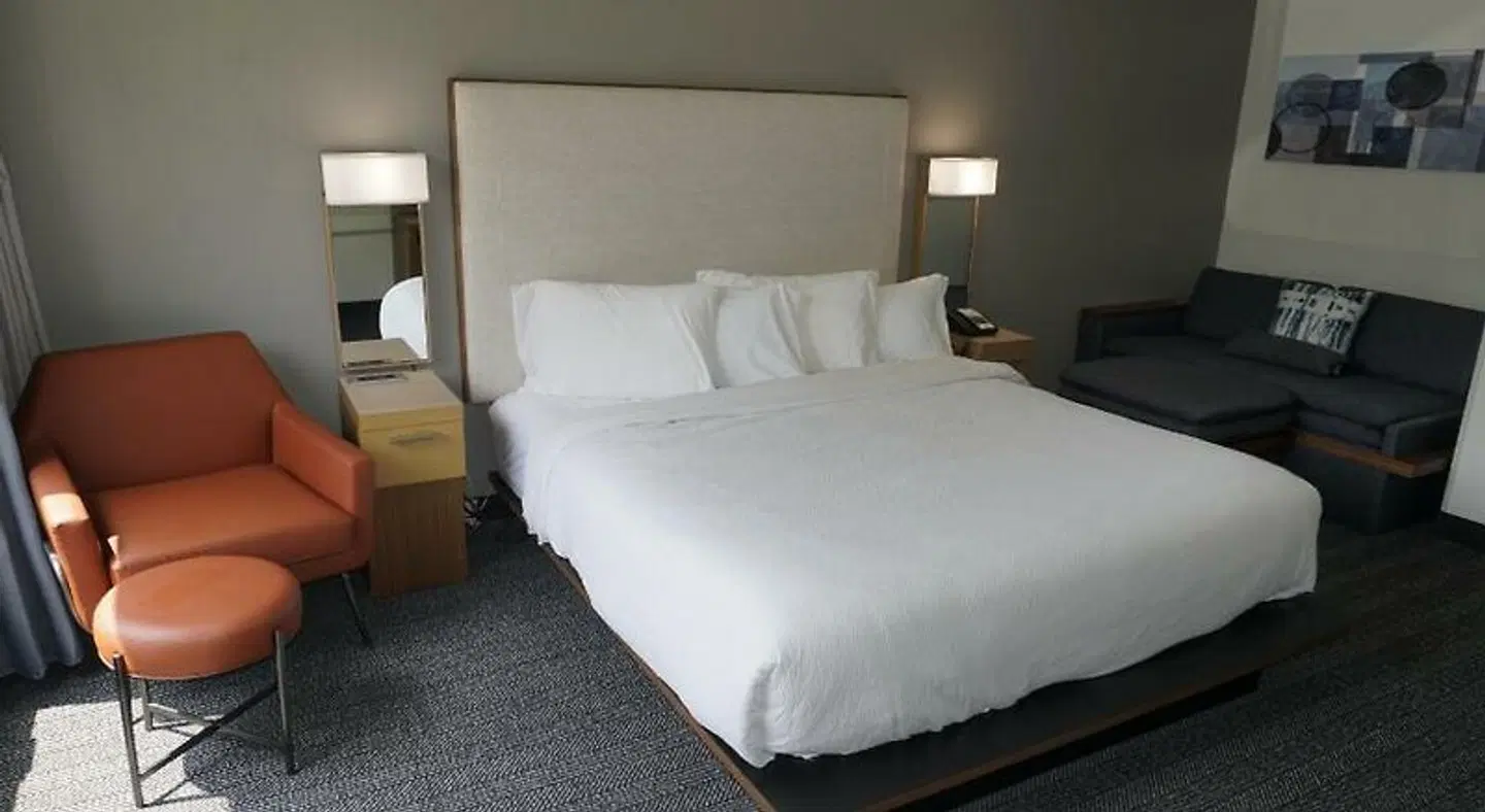 Courtyard by Marriott Memphis East/Bill Morris Parkway ROOM_EXAMPLE