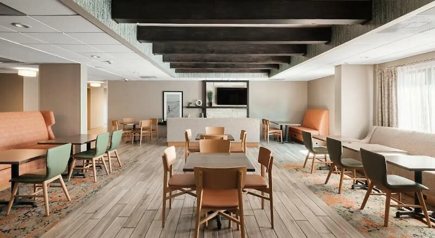 Hampton Inn Harbourgate LOUNGE_LOBBY