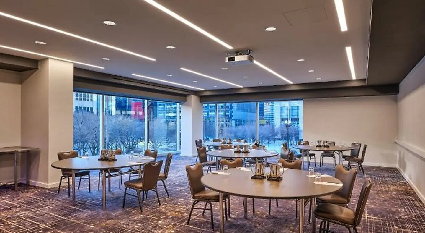 Loews Chicago Restaurant