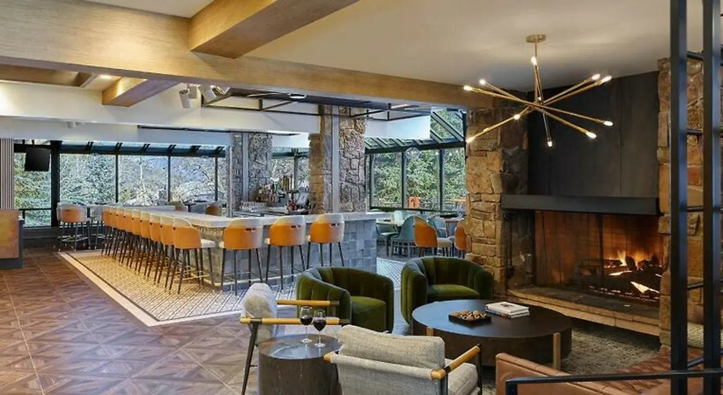 The Stonebridge Inn Bar