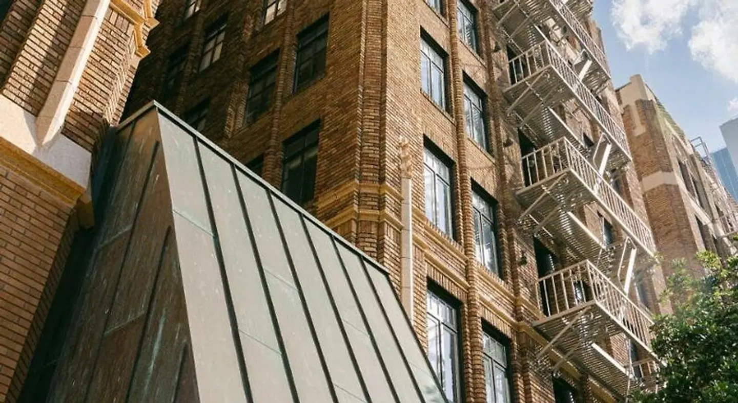 The Sofia Hotel EXTERIOR