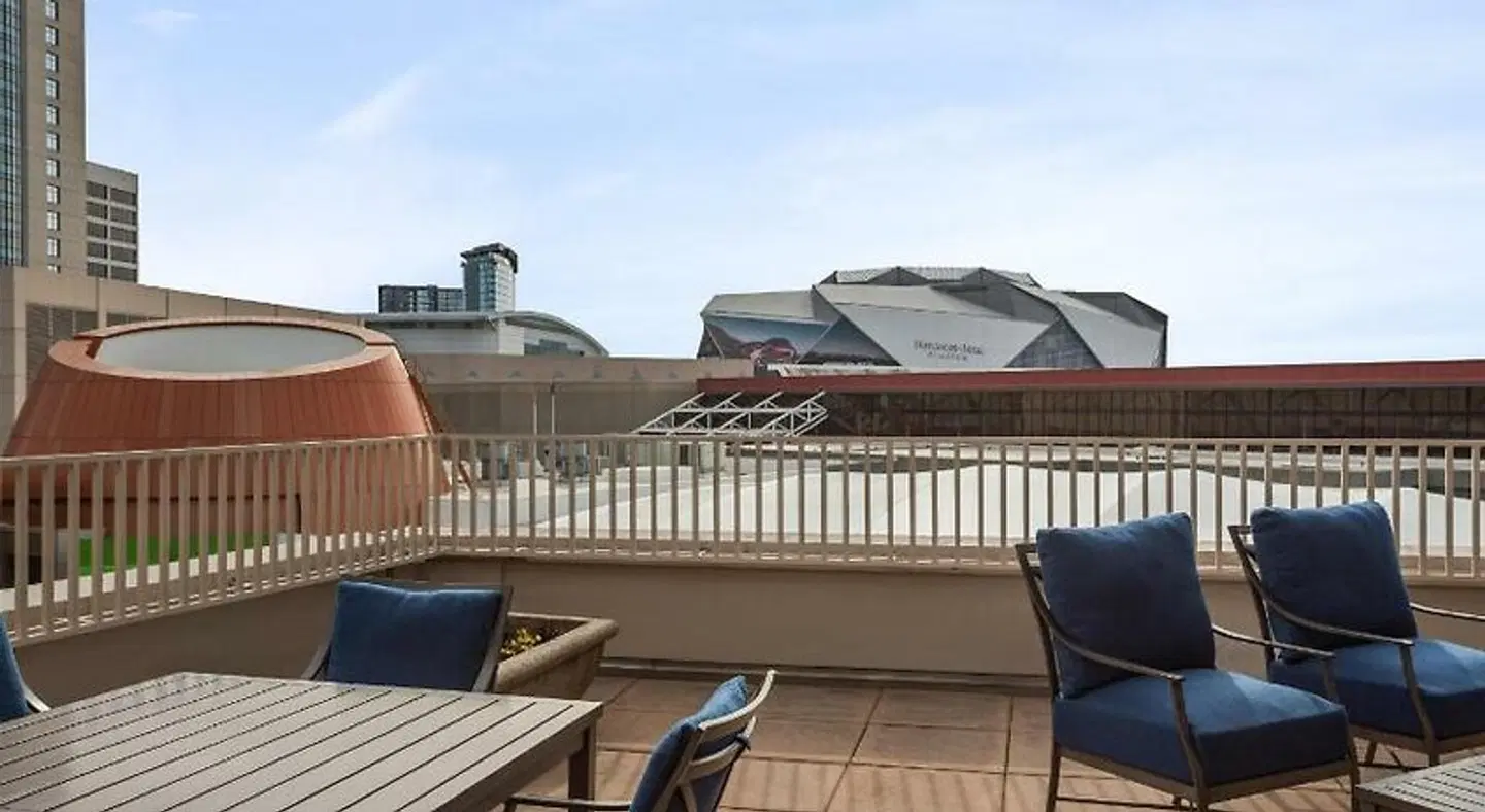 Embassy Suites by Hilton Atlanta - at Centennial Olympic Park Terrasse