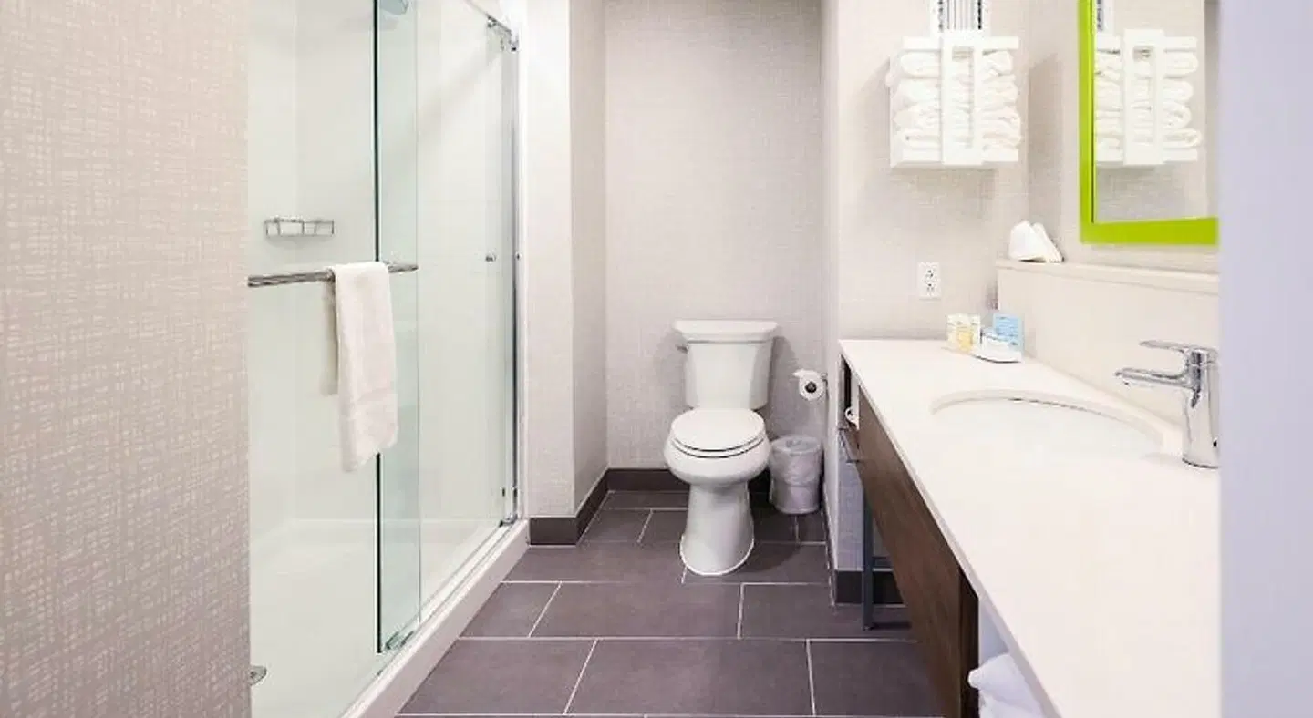 Hampton Inn Rehoboth Beach Badezimmer