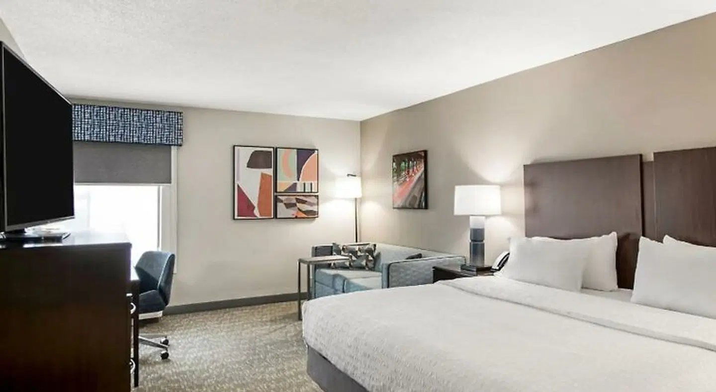Hampton Inn Milledgeville ROOM_EXAMPLE