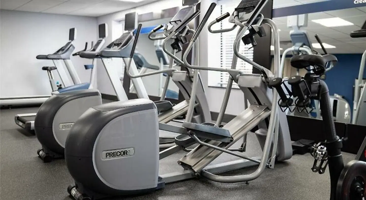 Hampton Inn & Suites La Crosse Downtown SPORTS_AND_LEISURE