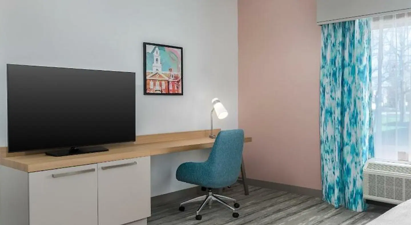 Hilton Garden Inn Dover ROOM_EXAMPLE