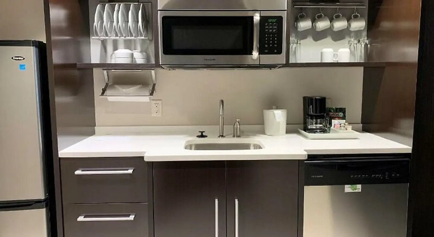 Home2 Suites by Hilton Fort Smith Bar