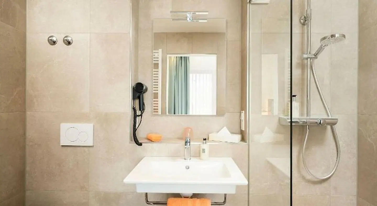 City-Hotel Badezimmer