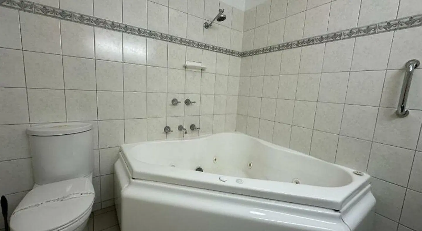 Best Western Crystal Inn Badezimmer