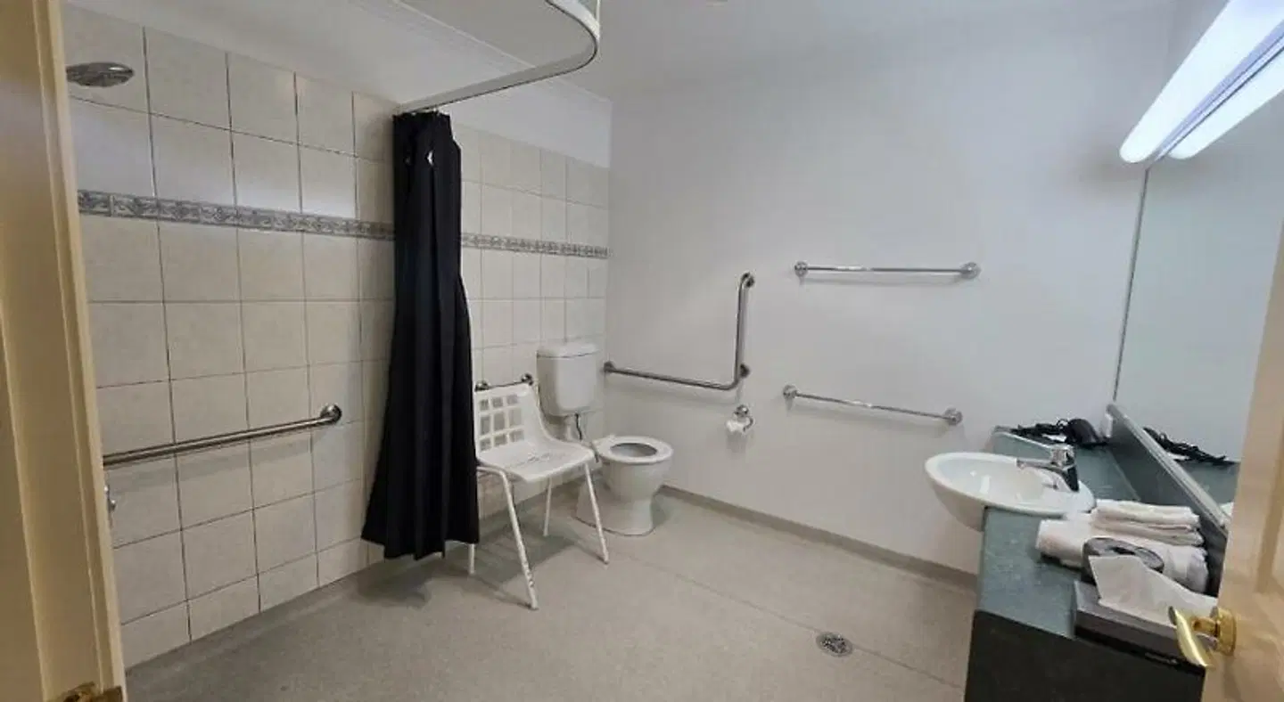 Best Western Crystal Inn Badezimmer