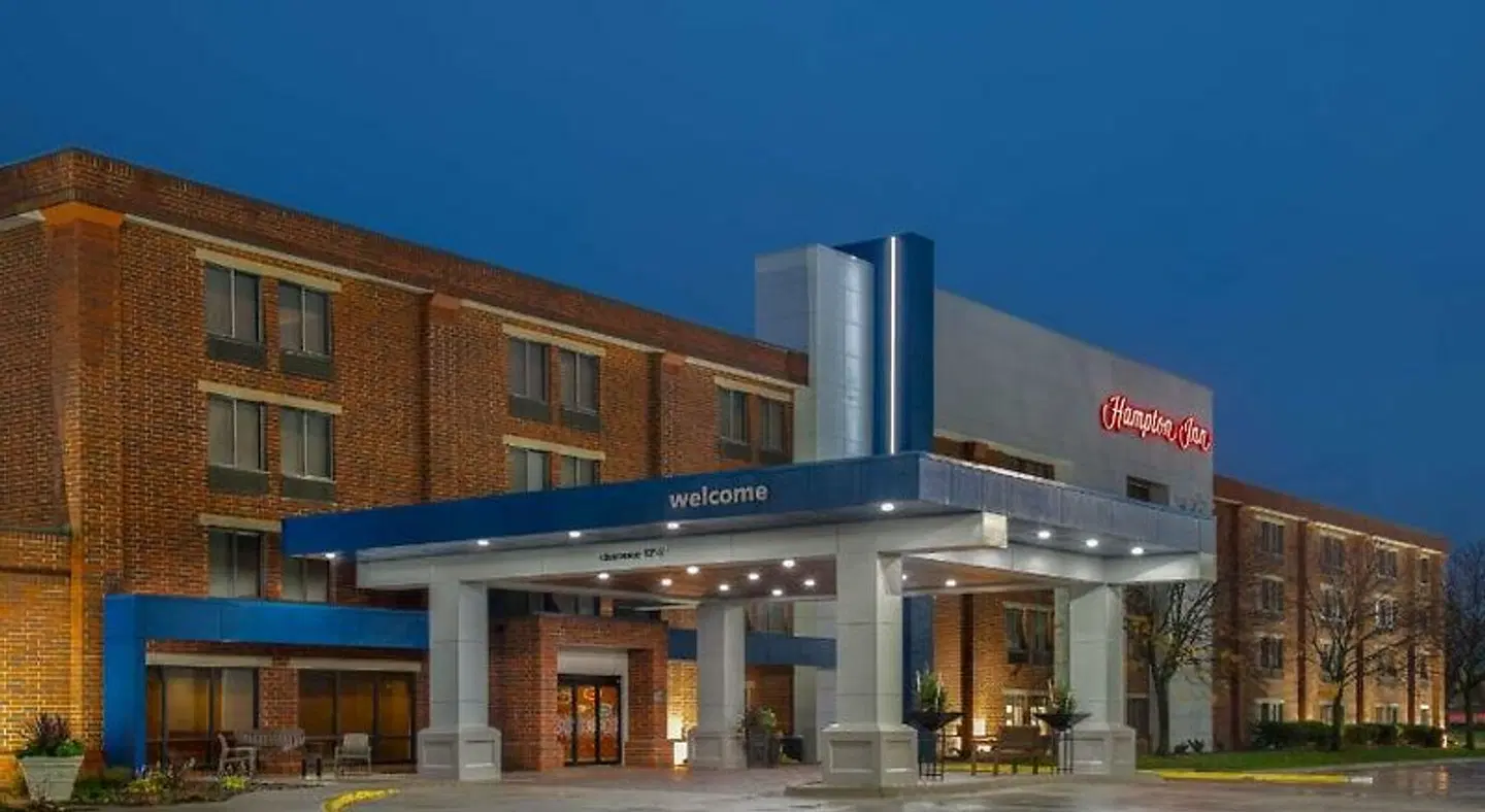 Hampton Inn West Des Moines Lake Drive EXTERIOR