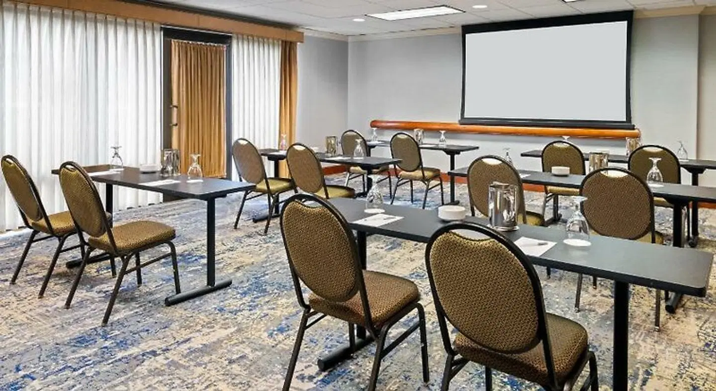 Hampton Inn & Suites Country Club Plaza Konferenz