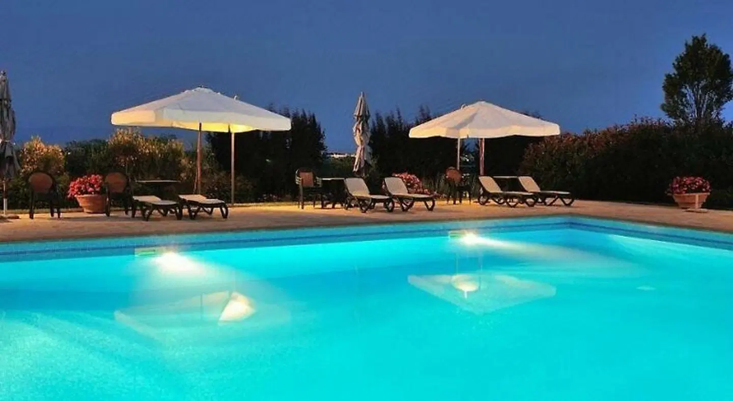 Ripa Relais Colle Del Sole OUTDOOR_POOL