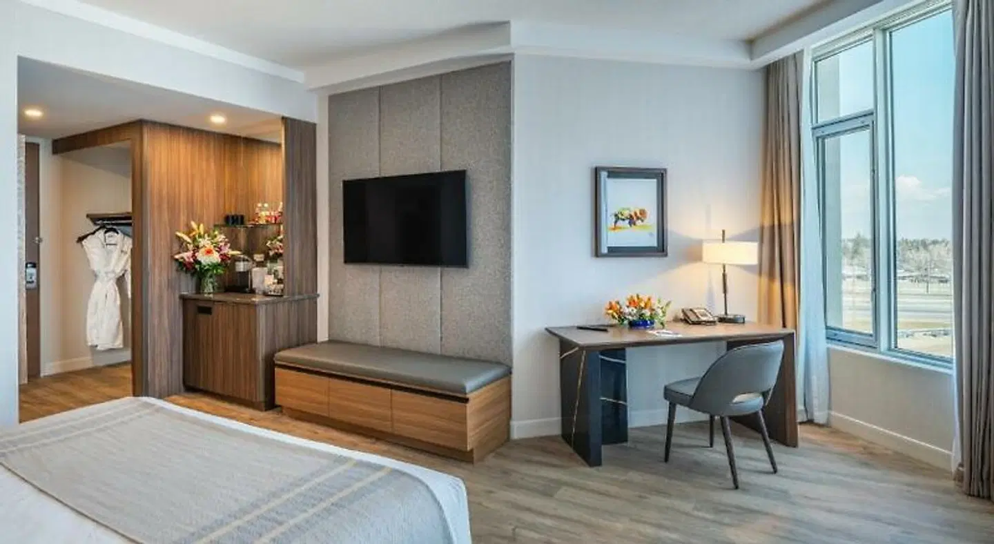 Grey Eagle Resort ROOM_EXAMPLE
