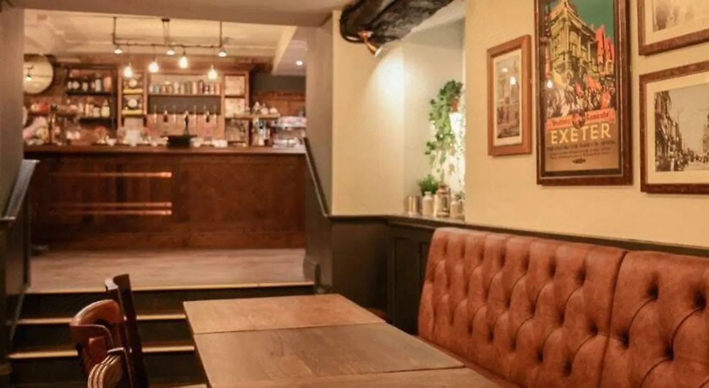The Turks Head Bar