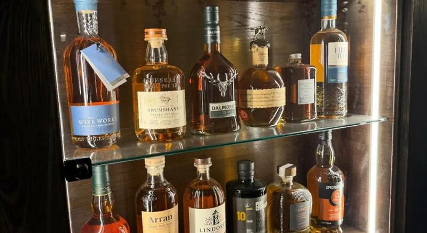 The Manor House Bar