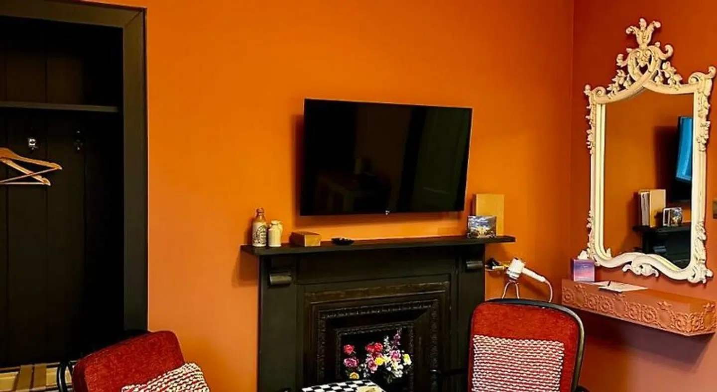 The Pines Guesthouse ROOM_EXAMPLE