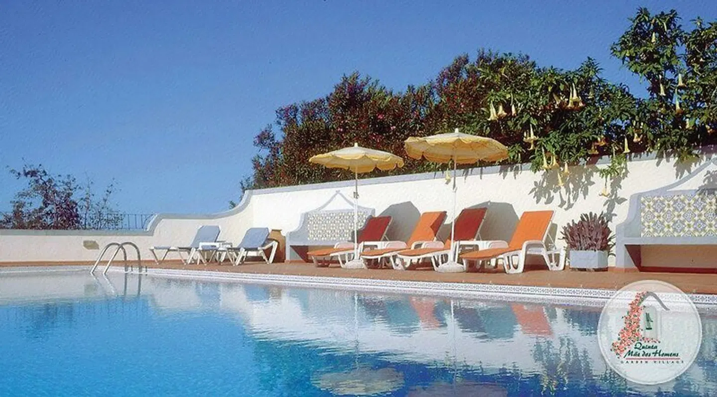 Apartamentos Quinta Mae dos Homens OUTDOOR_POOL