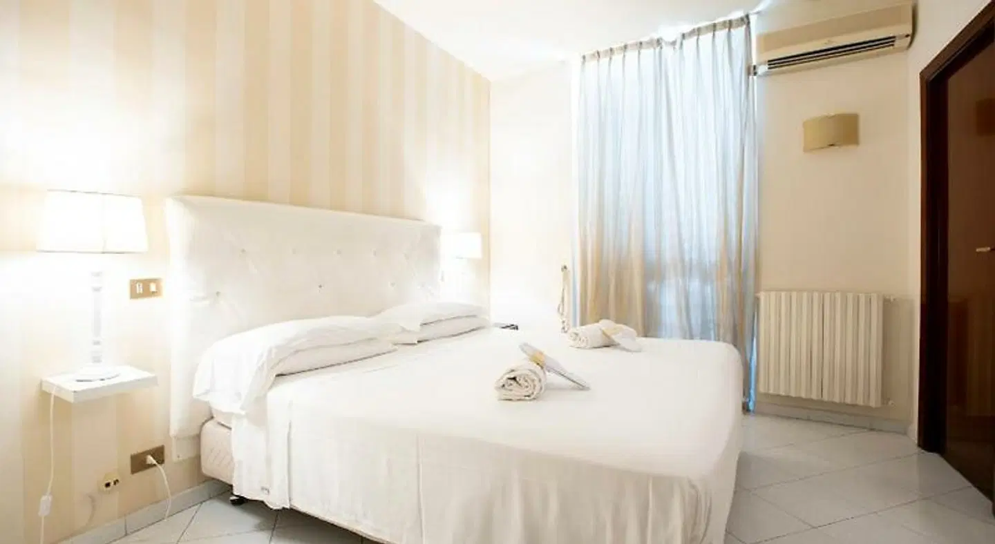 Posta ROOM_EXAMPLE