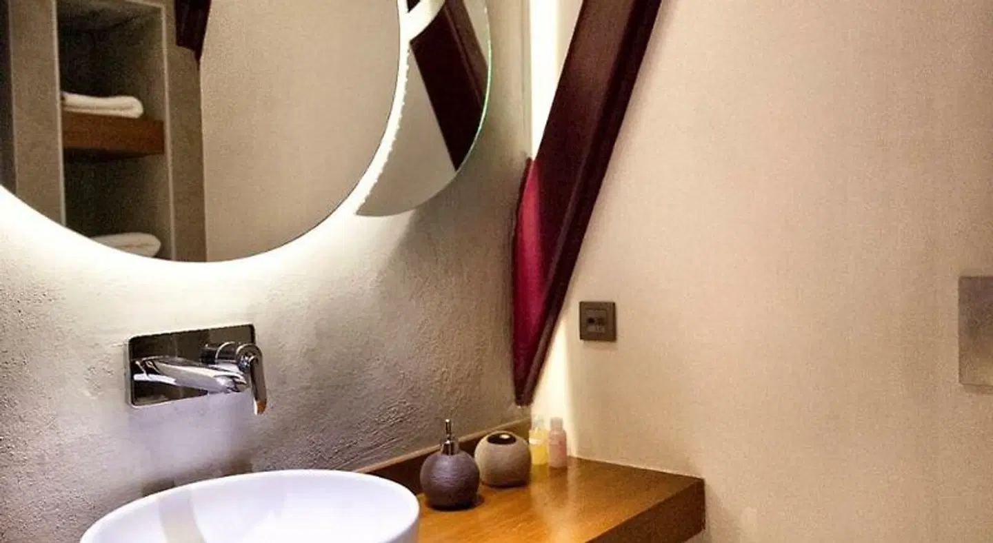 Nuru Ziya Suites Badezimmer