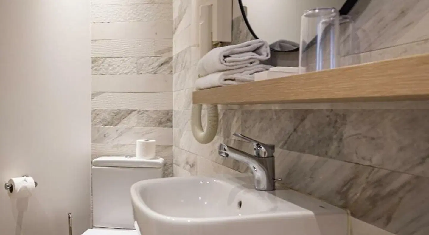 Hôtel Courseine Badezimmer