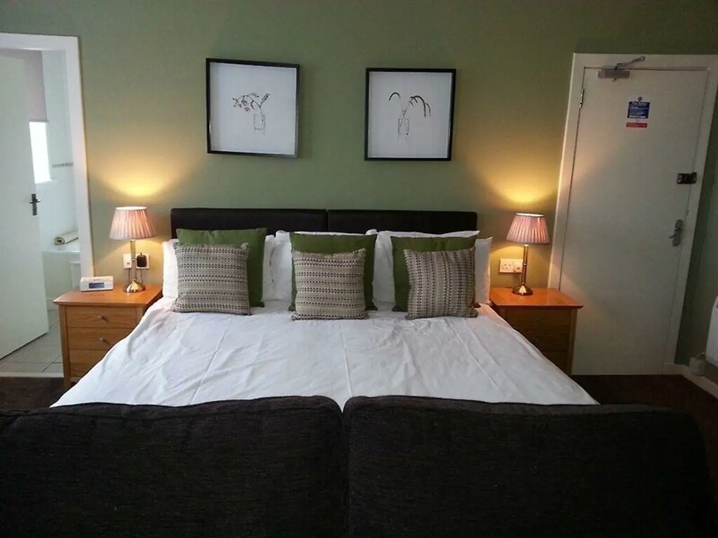 Inchture ROOM_EXAMPLE