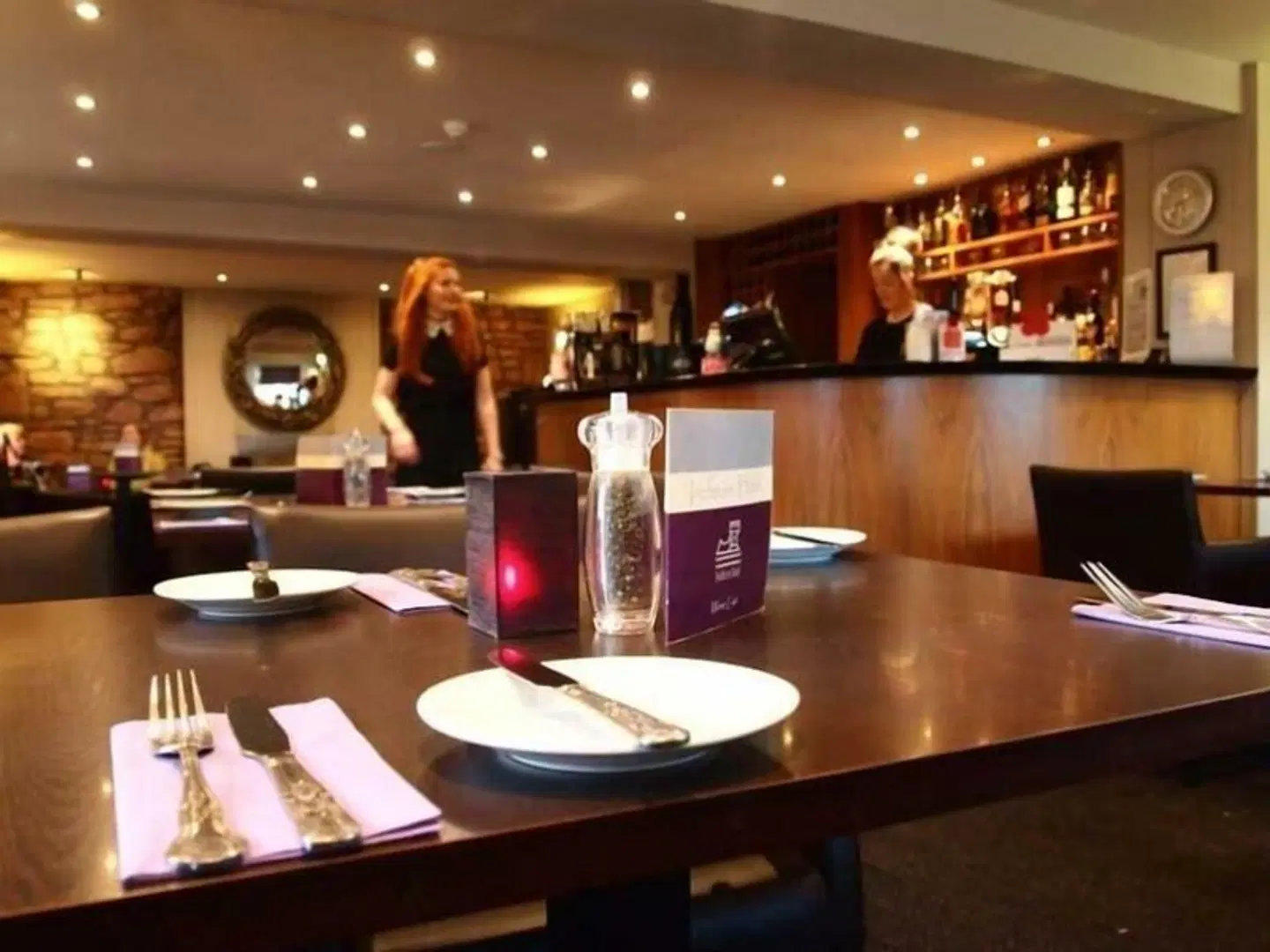 Inchture Bar