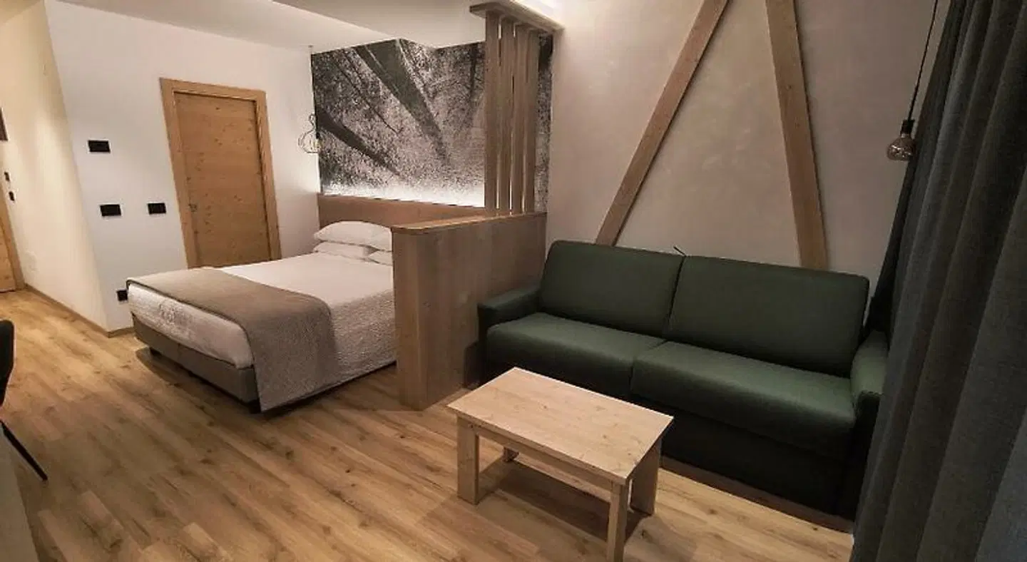 Hotel Canada ROOM_EXAMPLE