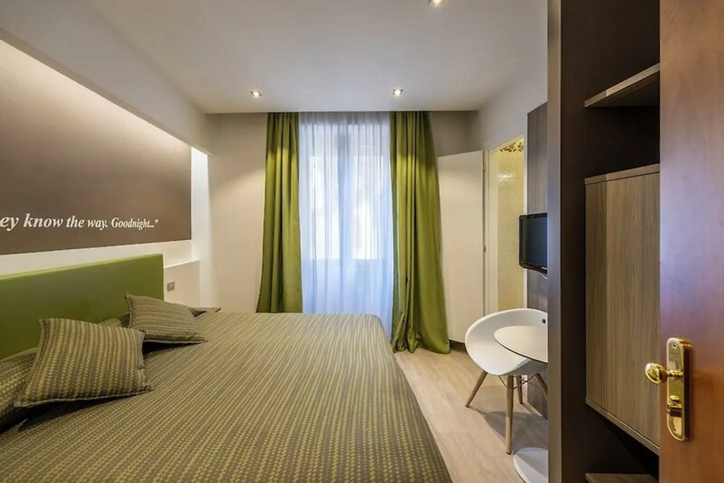 Ideal ROOM_EXAMPLE