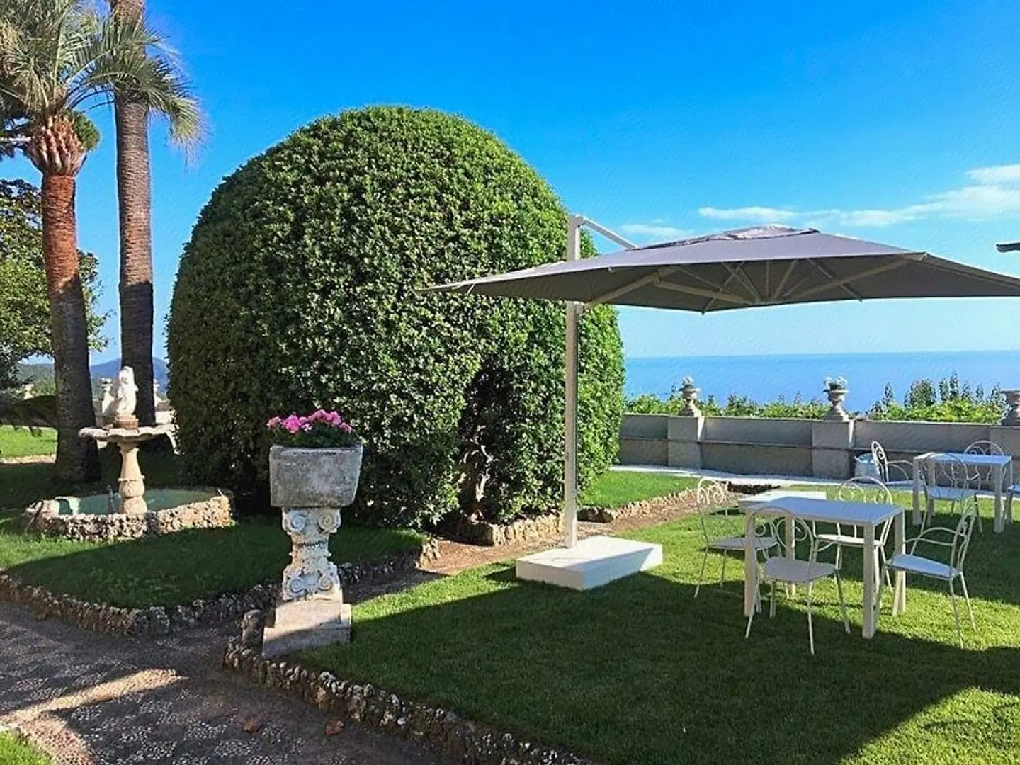 Villa Riviera Resort Garten