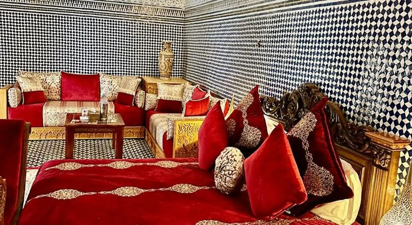 Riad Damia PEOPLE