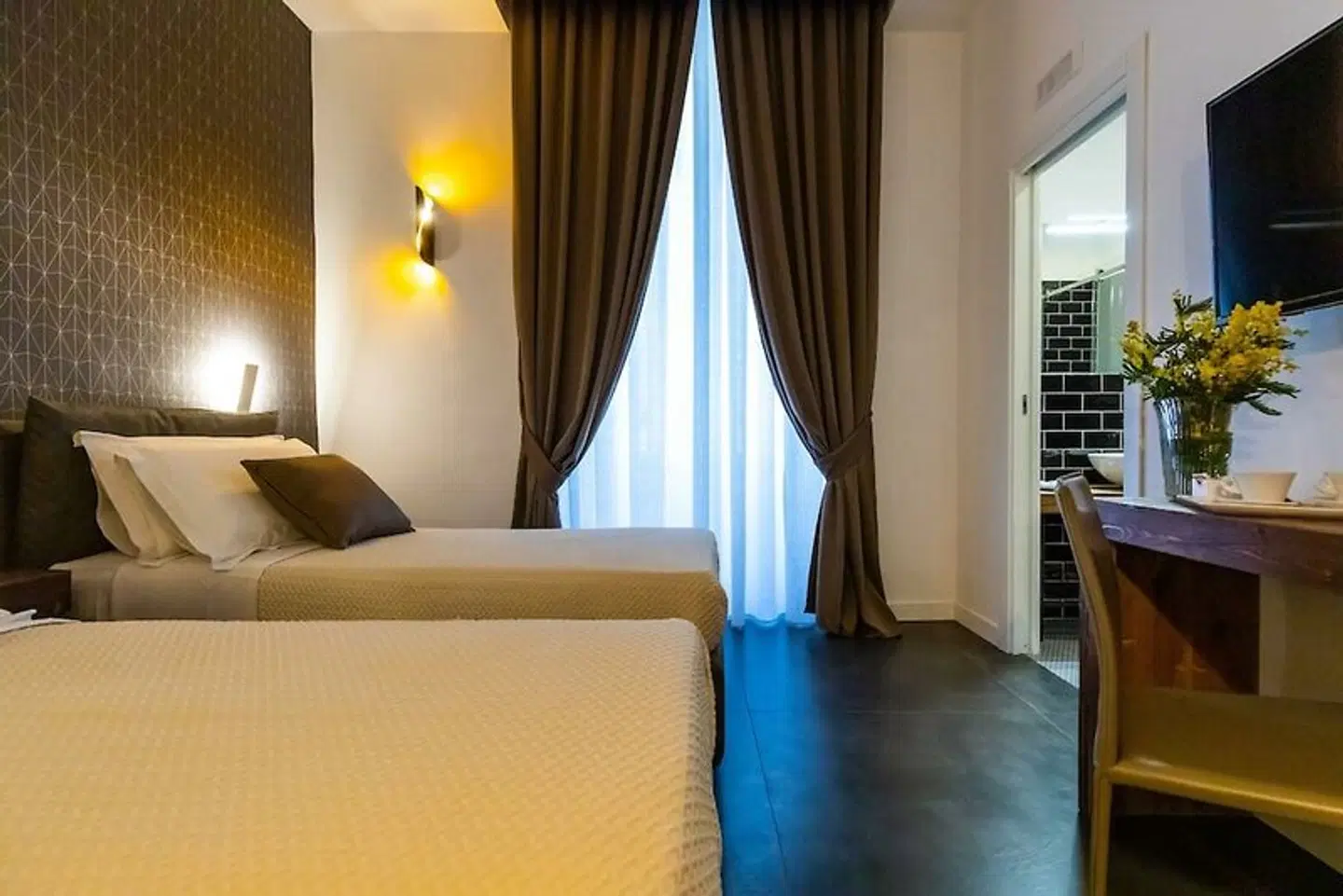 Santa Chiara Inn ROOM_EXAMPLE