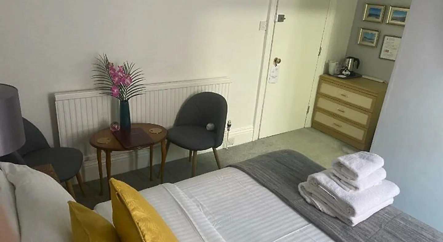 The Mountview ROOM_EXAMPLE