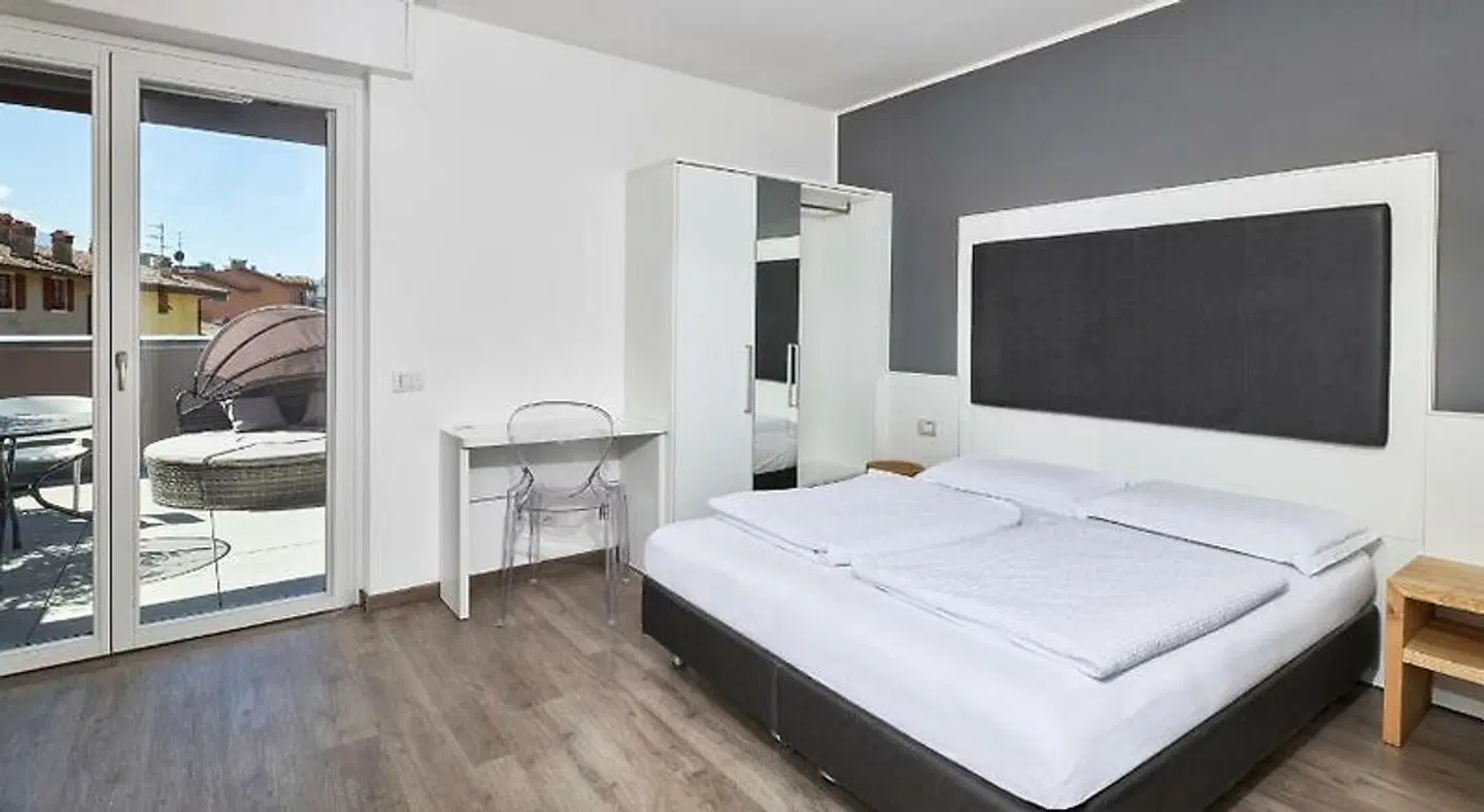 Rolly ROOM_EXAMPLE