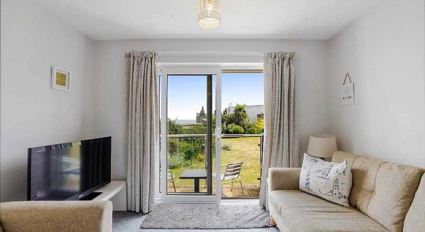 Cliff Court Apartments ROOM_EXAMPLE