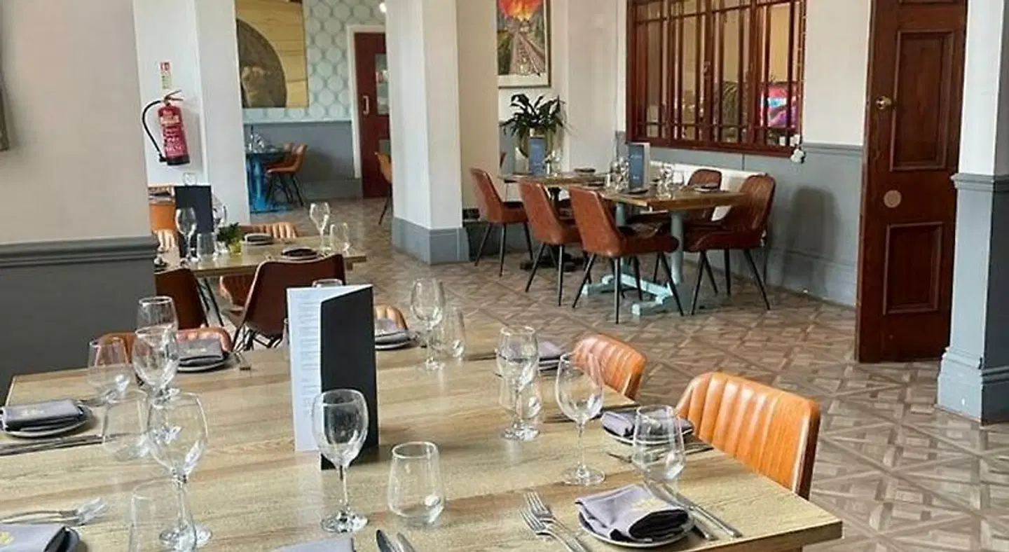 The Blue Piano Guesthouse Restaurant