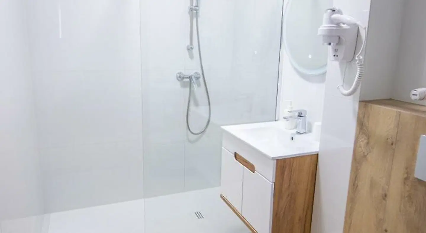 Paula Wellness & Spa Badezimmer