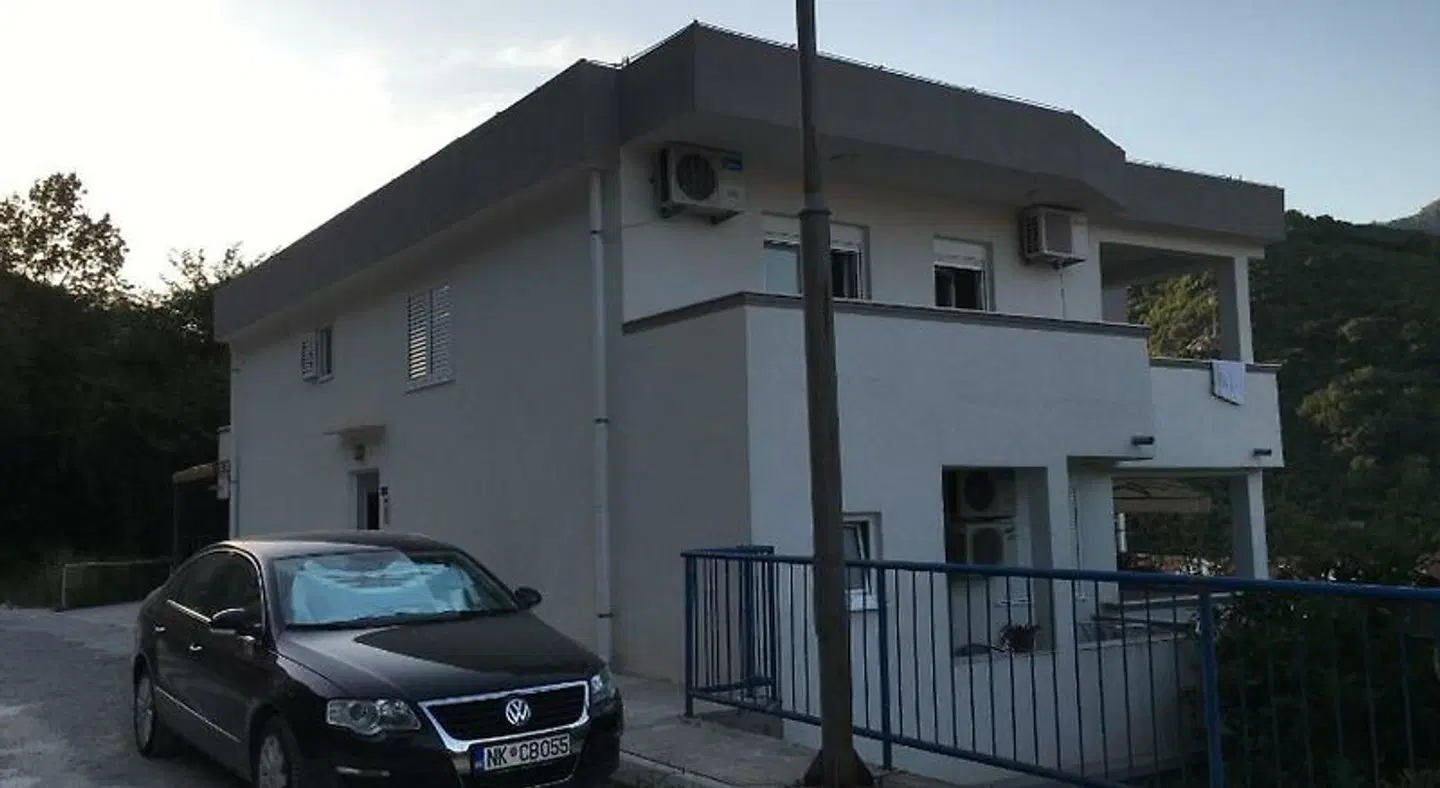 Apartments Popovi' EXTERIOR