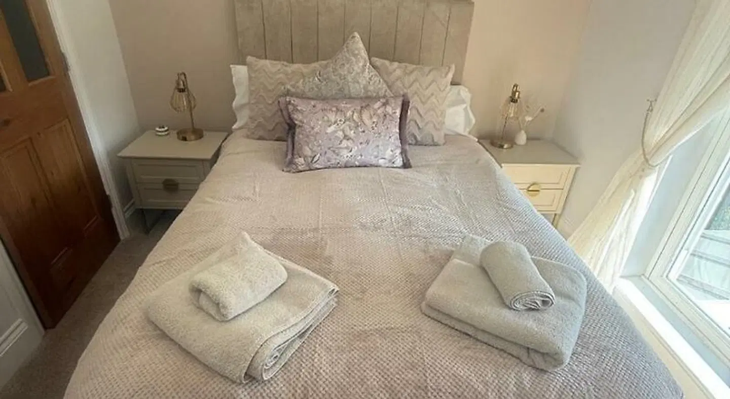 Gordon House ROOM_EXAMPLE