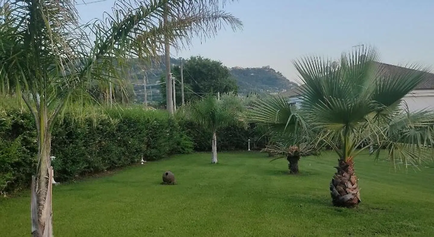 Villa Lauro Luxury B&B Garten