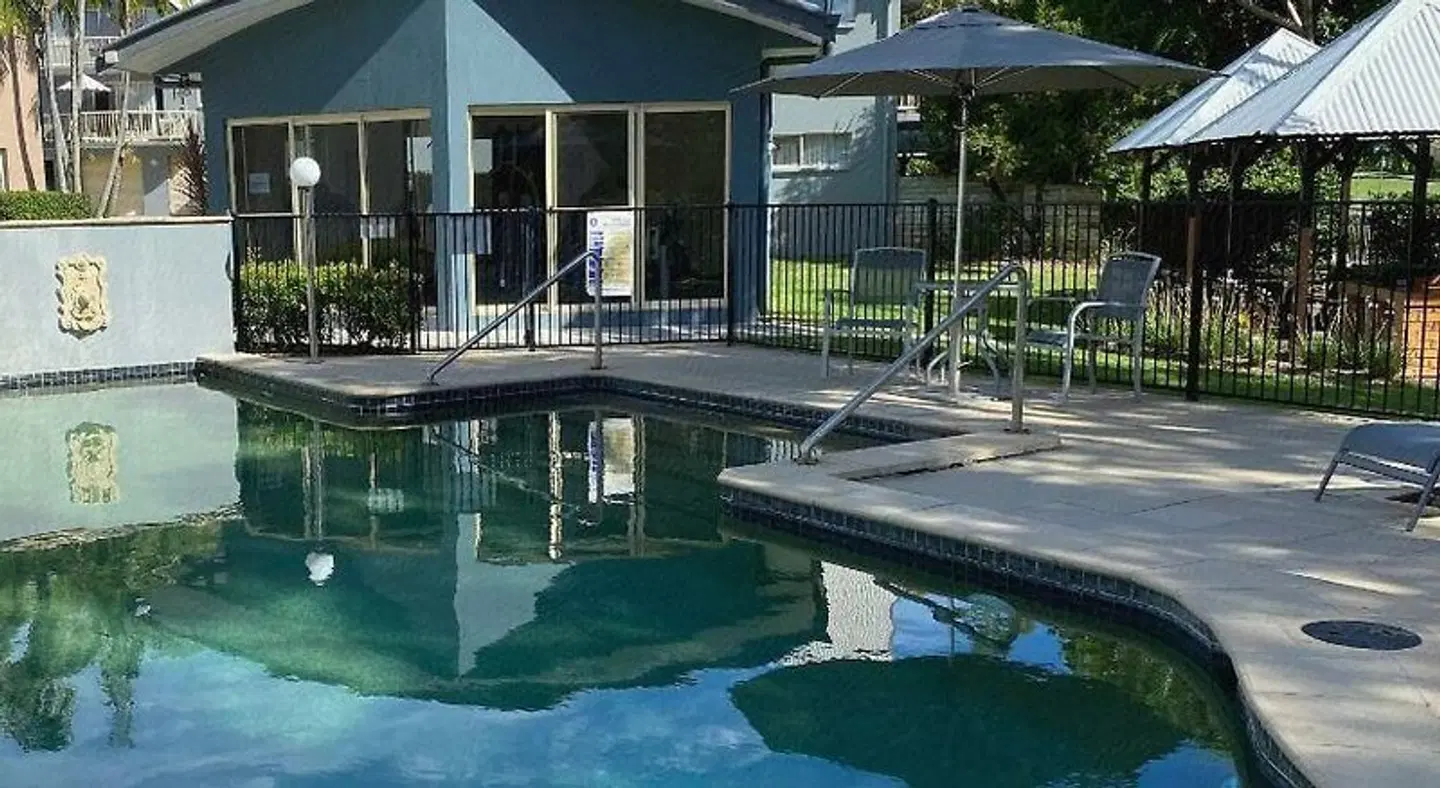 Rainbow Getaway Holiday Apartments OUTDOOR_POOL