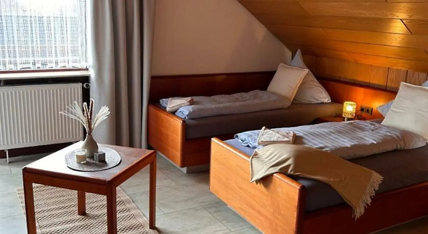 Hotel Garni Sebastian ROOM_EXAMPLE